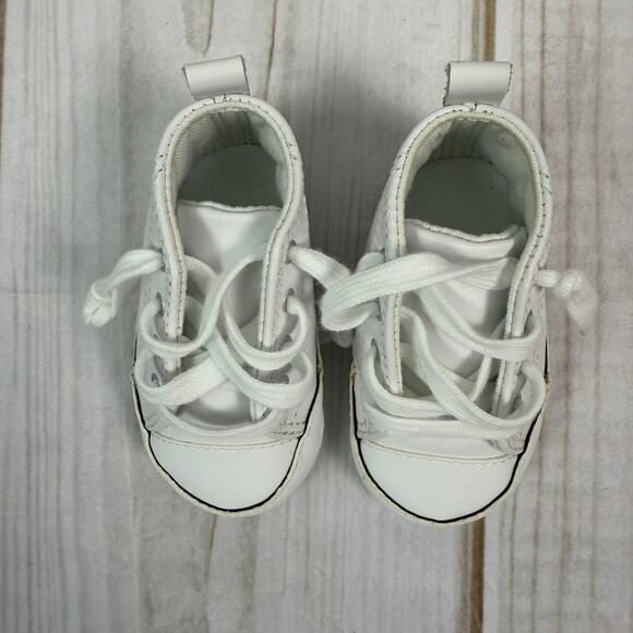 converse chuck taylor‎ all star crib sneaker 2C - Picture 2 of 5